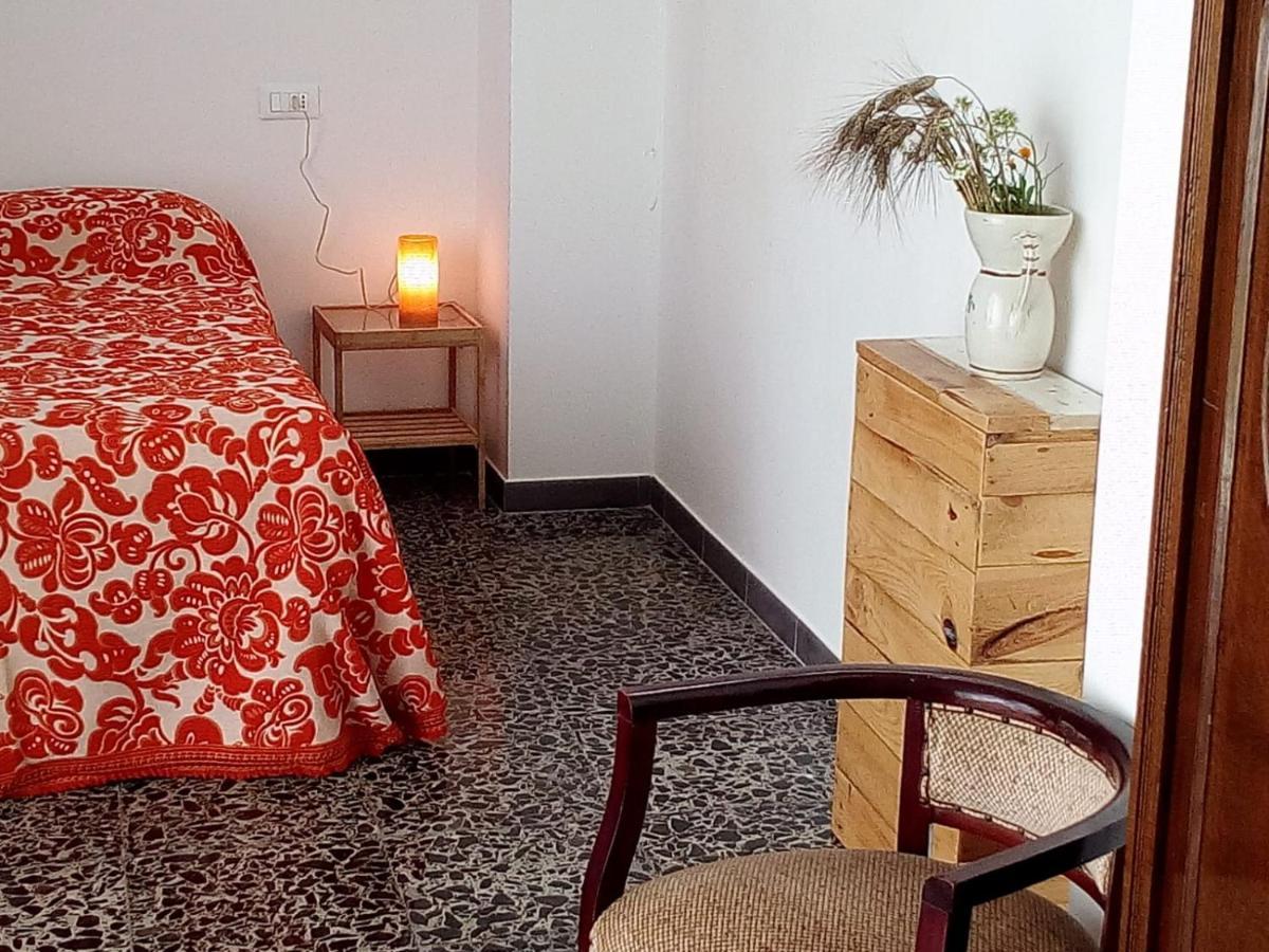 Bed and Breakfast Cortile Calinea Кастріньяно-дель-Капо Екстер'єр фото