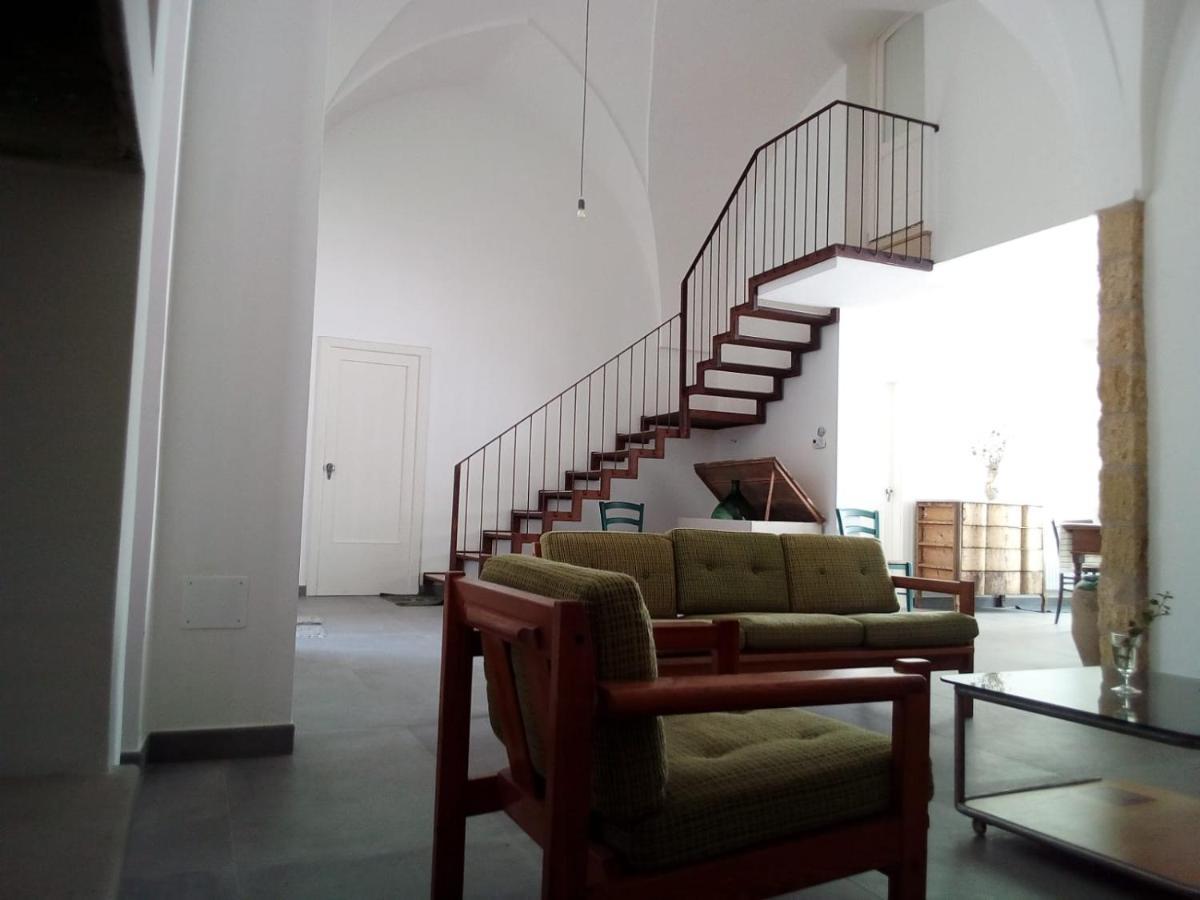 Bed and Breakfast Cortile Calinea Кастріньяно-дель-Капо Екстер'єр фото