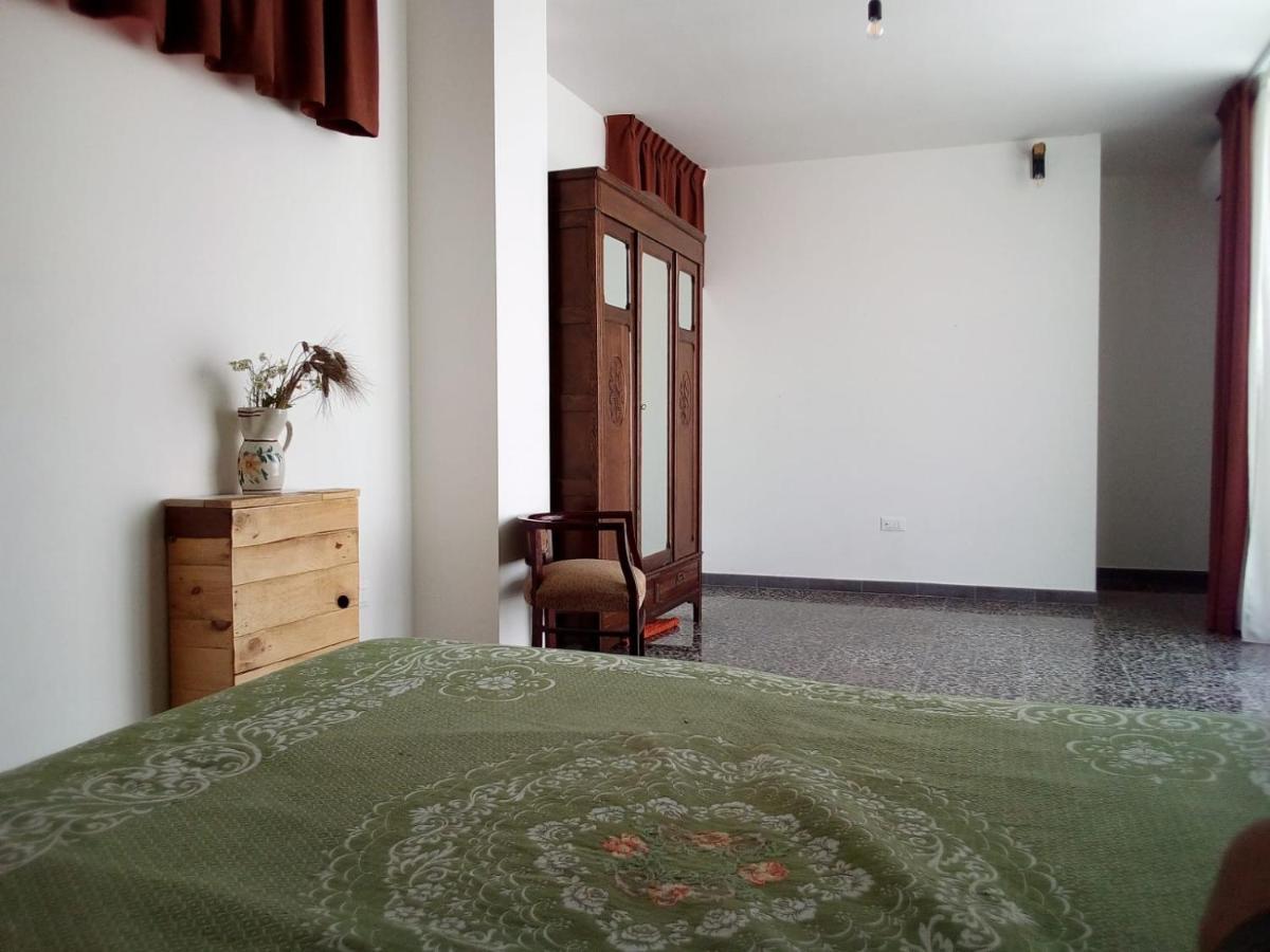 Bed and Breakfast Cortile Calinea Кастріньяно-дель-Капо Екстер'єр фото